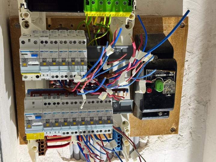 Installation nouveau tableau électrique Albi