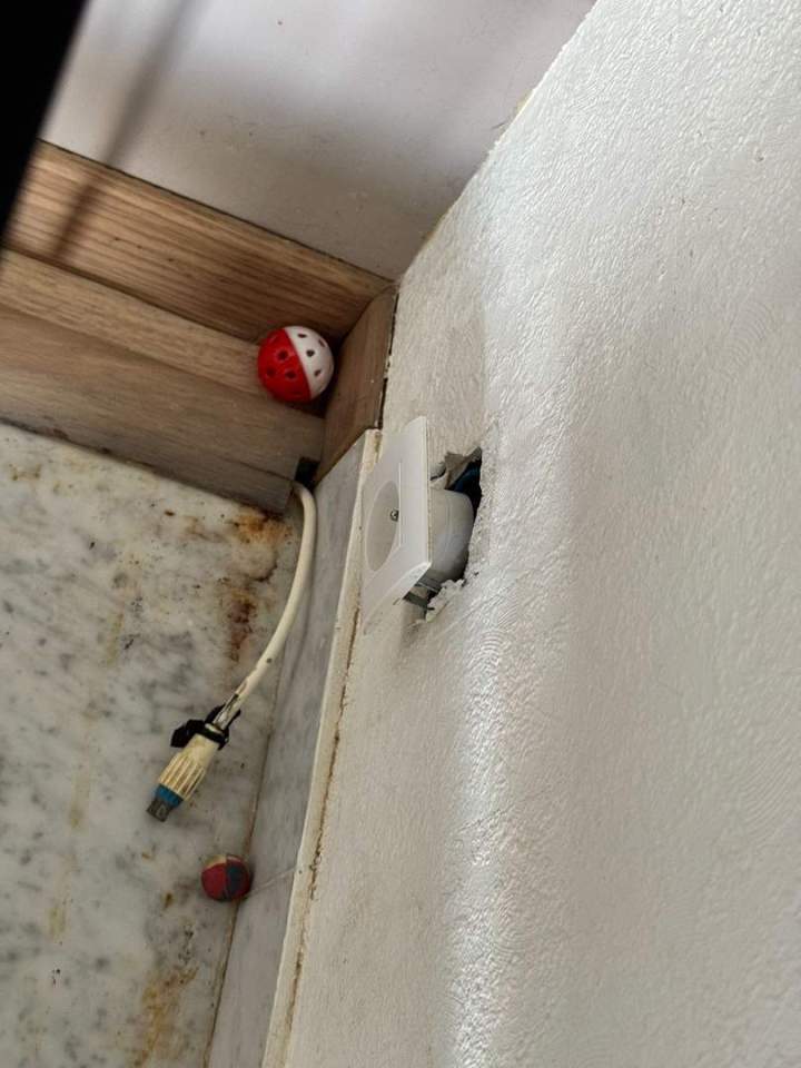 Mise en place du prise électrique Albi