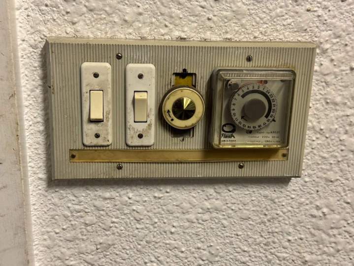 Rénovation interrupteur Albi